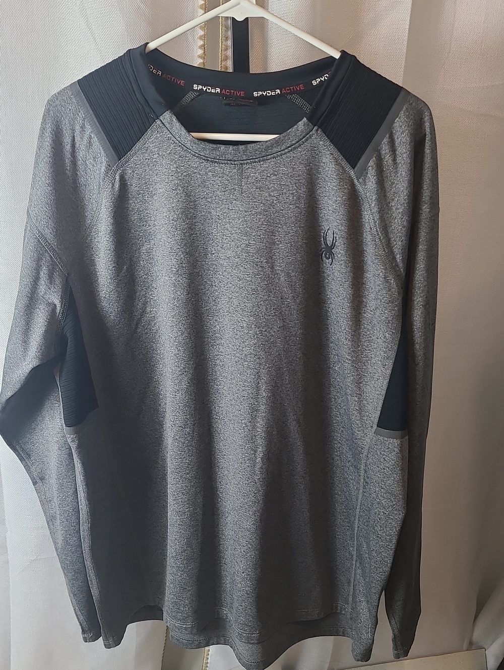 Spyder Active Men's long sleeve pullover Shirt XL